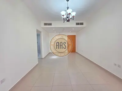 Elegant 2BR + Maids | Spacious Layout & Well-Maintained Building