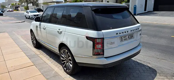 2015 Land Rover Range Rover Vogue Supercharged GCC Specs