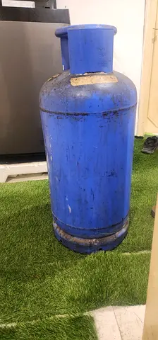 Big cylinder and stove