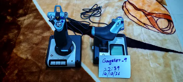 Logitech G X52 HOTAS Flight Simulator Joystick & Throttle – AED 500