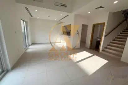 VACANT | SINGLE ROW | CLOSE TO POOL AND AMENITIES