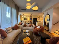 FULLY RENOVATED | UPGRADED & FURNISHED | VACANT