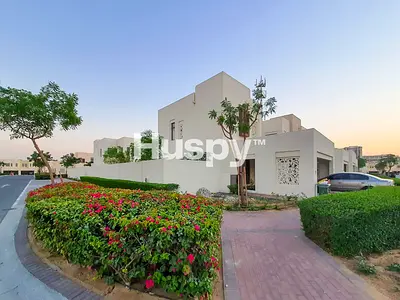 Exclusive | Opposite Park | Large Plot