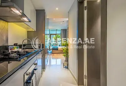 Furnished Large Studio | Canal View | Business Bay