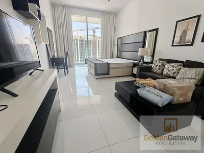 Large Studio | Furnished | Best Priced | Parking |