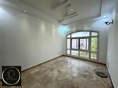 AMAZING 6 BEDROOMS HALL VILLA WITH DRIVER ROOM