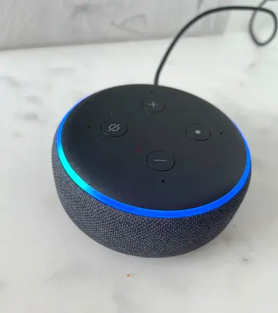 Amazon Echo Dot 3rd Gen W/ Alexa