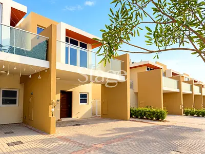 Gated Community | Modern Townhouse | Family-Friendly Community