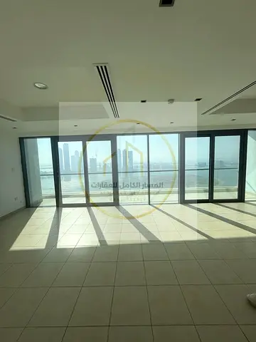 إطلالات بانورامية || بلكونه || خزائن بالحائط || تكييف مجانًا || باركينج مجاني || غرفة خادمة || سكن عائلى راقى