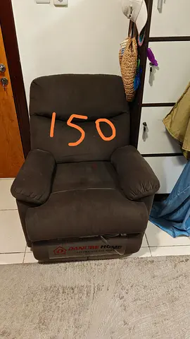 Recliner one seater sofa