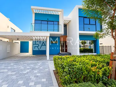 6 Bedroom Villa | Family Community | Spacious
