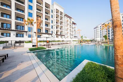 √ RARE 2BR+M DUPLEX | Golf Course and Pool View √