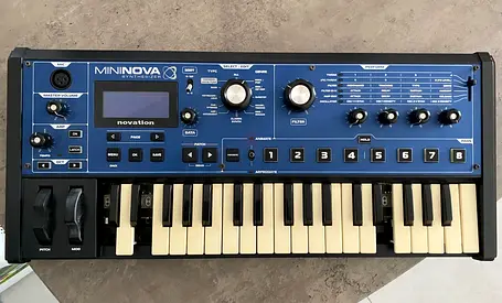 Novation Mininova Synthesizer