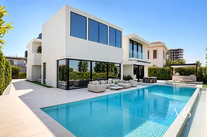 Fully Furnished | 5 Bed Custom Villa | G+1+R