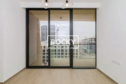 LUXURY 2BR W/ 2 BALCONIES & STUNNING CITY VIEWS