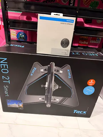 Tacx Neo 2T Smart Trainer (Garmin) - Direct Drive Indoor Bike Trainer