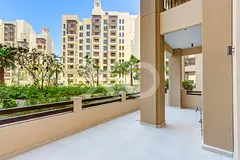 Spacious Ground Floor 1-Bedroom Apartment