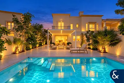 Full lake view | Extended | Fully furnished
