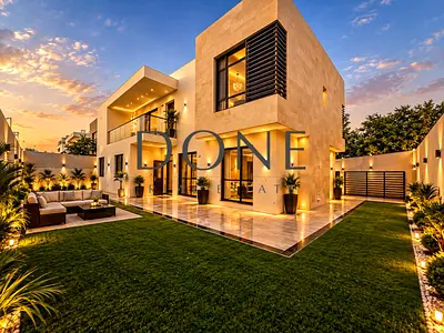 Elegant 5BR Corner Villa | Large Garden | Close to Dubai