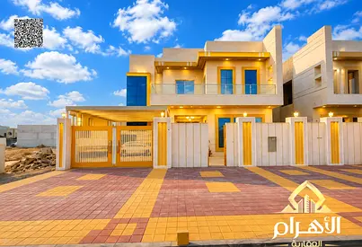_ _ _ 2floors,roof-Negotiable-freehold-prime location