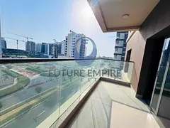 Modern 3BR Apartment | City & Community Views | Near Metro
