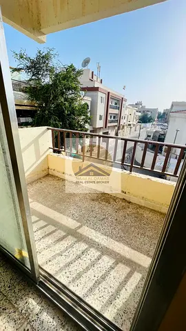 SPLIT AC 1BHK 45K IN 4 CHEQUES BACK SIDE TO MARCOPOLO