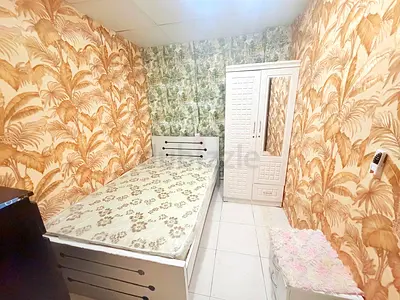 Partition Available for rent in Alrashdiya 1 Ajman