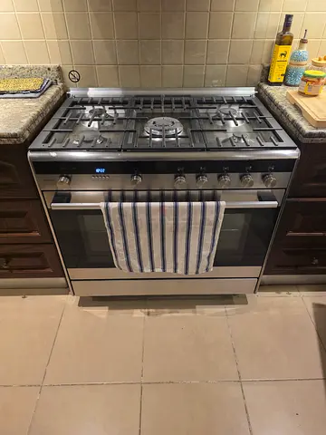 Siemens iq 700 top gas oven electric with dual fan