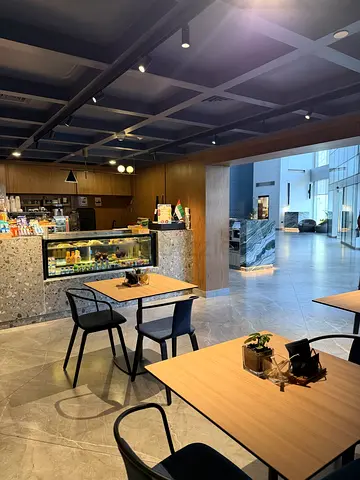 Turnkey Café for Sale – 4★ Hotel Lobby, Downtown Dubai
