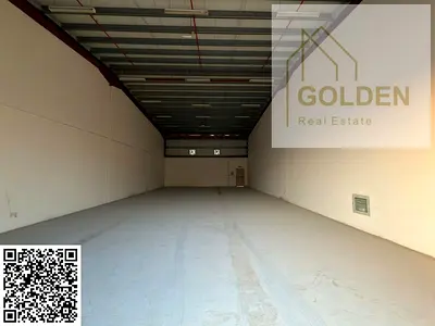 Directly on Emirates Road, with a Wide Loading Area and Dedicated Parking