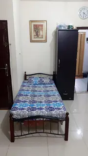 Executive bed space for Muslim male bachelors near Khalidiyah Mall