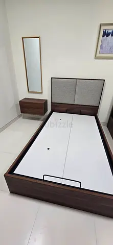 Like New! 2x Hydraulic Storage Beds (United Furniture) + Premium Pocket Spring Mattresses (Bed & Co)