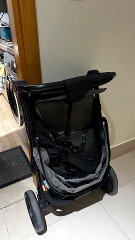 Lightly used single baby stroller in good condition