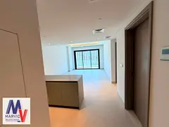 Modern 2BR Apartment | City View | Open-Plan Layout