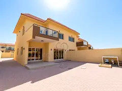 Corner 4BR Villa | Spacious & Functional Layout