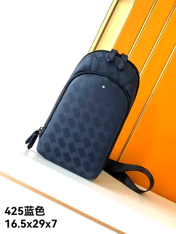Crossbody bag