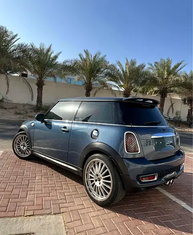 2011 MINI Cooper S - GCC Specs - Excellent Condition
