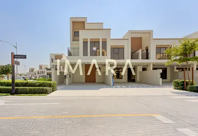 5BR End Corner | Next to Park I Close to Lagoon