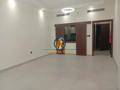 2BHK SEMI FURNISHED | NEAR TO METRO | VACANT |