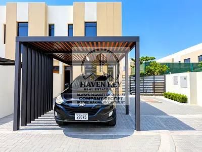 Corner townhouse with maid room in Nasma residence.
