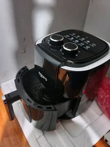 Used 3.5L Air Fryer - Working Condition