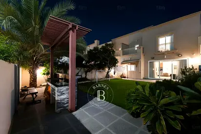 Springs 1 | 3 Beds | Fully Upgraded | Extended