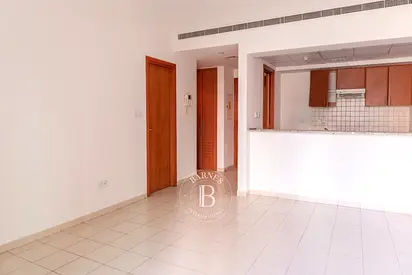 Vacant Now | Low Floor | 1 Bedroom