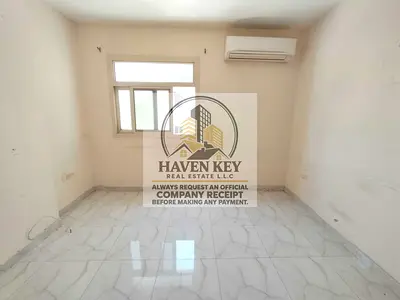 PREMIUM 1BHK | SEPARATE KITCHEN | GREAT PRICE | FAMILY BUILDING | EASY COMMUTE