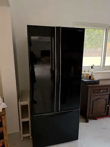 Hitachi Black French Door Refrigerator with Bottom Freezer - Good Condition