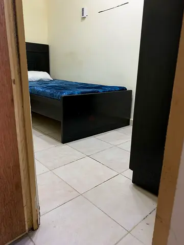 available now Partation near the garden metro station