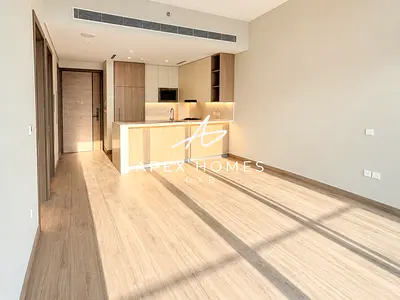 Spacious Layout I Large Balcony I Near Completion