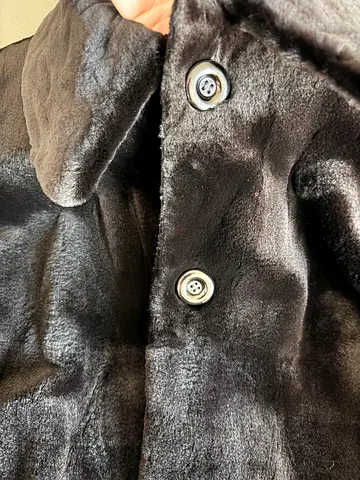 Reversible trimmed mink fur coat with button closure - size unknown