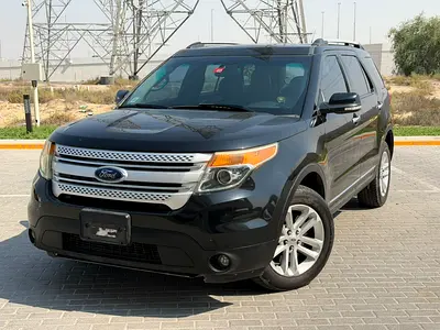 Ford Explorer XLT leather 2014 GCC Specs | No accidents | Mint condition | Panoramic sunrood