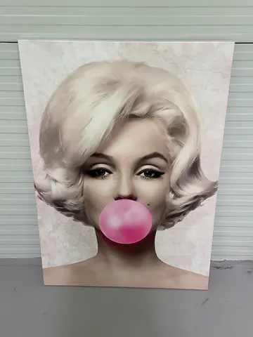 Large Marilyn Monroe Pop Art Canvas - Bubblegum Portrait